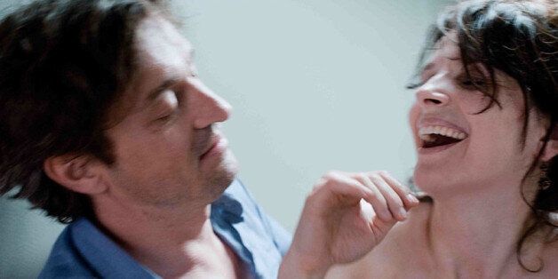 50대 여자와 데이트해야 하는 10가지 이유