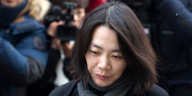 조현아, 미국에서 승무원으로부터 소송 당해