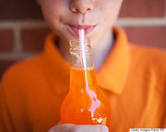 탄산음료를 끊을 수 있는 13가지 방법