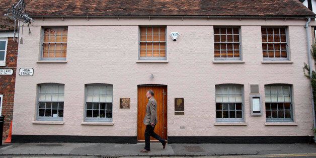 UNITED KINGDOM - NOVEMBER 09:  A pedestrian passes the Fat Duck restaurant in Bray, Berkshire, U.K., on Friday, Nov. 9, 2007. Heston Blumenthal is the chef-owner of Fat Duck.  (Photo by Carl Court/Bloomberg via Getty Images)