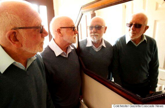 인생까지 닮은 2명의 도플갱어 할아버지(사진)