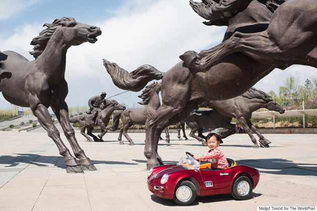 중국 사막의 유령 도시 오르도스의 캉바시에도 삶은 지속된다(화보)