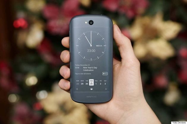 '세계최초 양면 디스플레이' 요타폰2, 미국 상륙 (사진, 동영상)