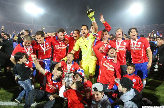 [화보] 칠레 축구대표팀, 99년 만에 코파아메리카 첫 우승