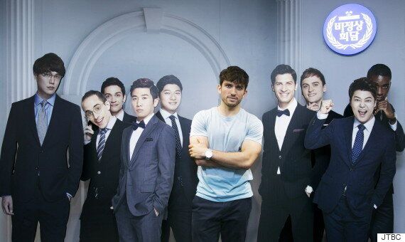 [허핑턴 인터뷰] ‘비정상회담' 그리스 대표 안드레아스(2) 경제 위기 이후, 그리스 20대들의 삶은 단순해졌다