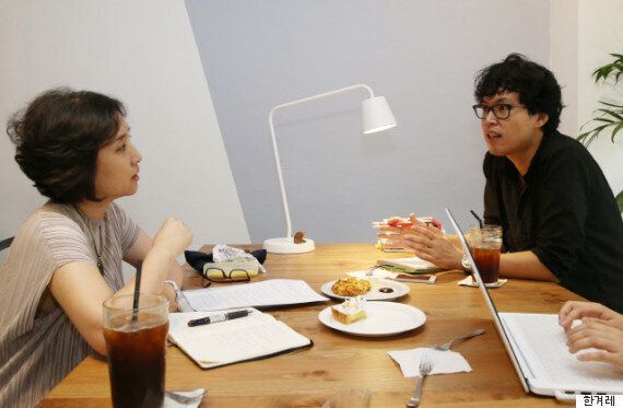 셀프 수상 '상금 100억원, 세계 최고의 문학상 선정 작가 손아람' 인터뷰