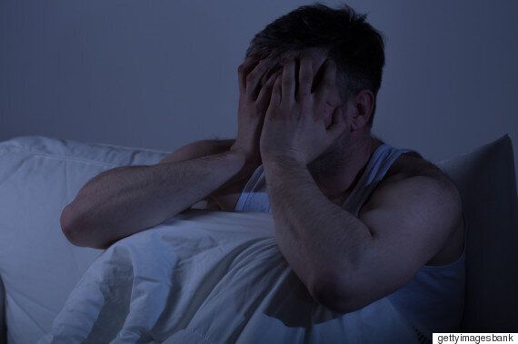 불안과 우울증이 있는 남자에 대해 알아야 할 13가지