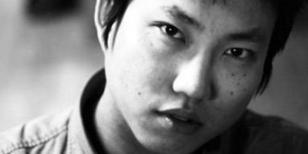 국내 시인의 시집이 종합 베스트셀러 1위에 올랐다