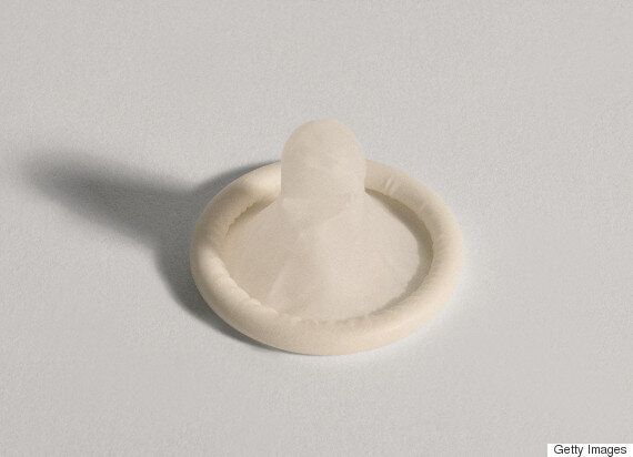 레즈비언들이 직접 레즈비언 섹스에 대한 질문 12가지에 솔직하게 답했다