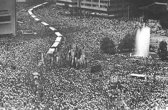 꼰대가 되어버린 민주화운동의 선두주자 | 386세대