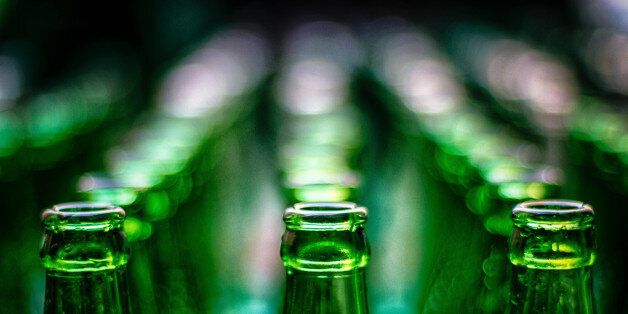 '한국인 40%는 소량 음주도 위험하다' 국내 연구진 뇌졸중 연구에 반박 기고