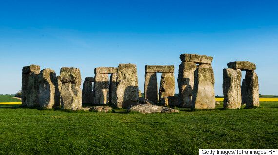 스톤헨지는 다른 곳에서 만들어서 옮겨 온 것일 수도 있다