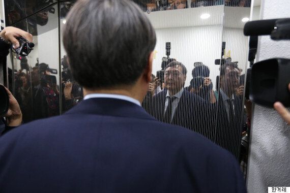 '국정원 댓글부대'를 체포했던 검사에게 일어난 일