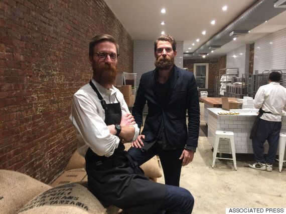 뉴욕 명물 마스트 브라더스, '녹인 초콜릿' 논란의 전말