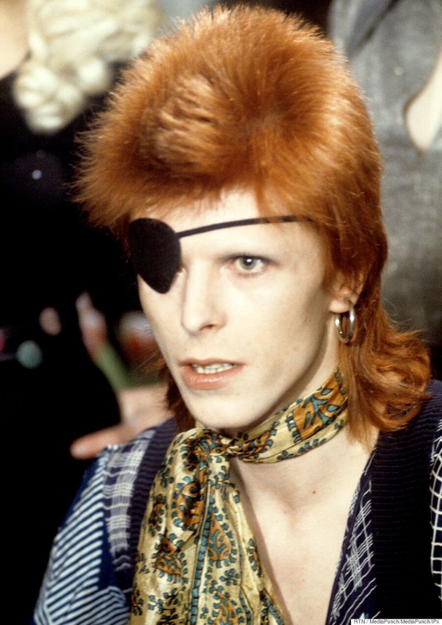 영원한 패션 아이콘, 데이비드 보위의 순간 22 (화보)