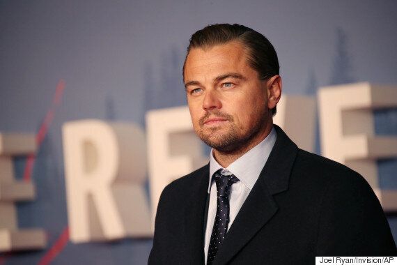 외국 유명인에게 기자들은 정말 '김치를 좋아하냐'고 물어볼까?