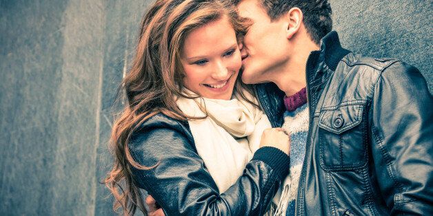 '라면 먹고 갈래?'를 5개 언어로 해석해봤다