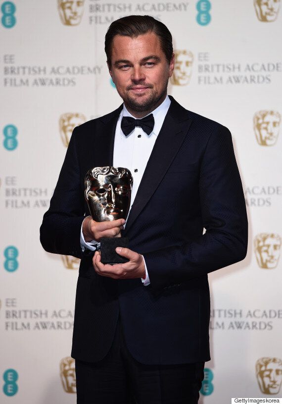 디카프리오가 발렌타인 데이 키스를 한 여배우(사진, 동영상)