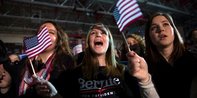 투표권도 없는 밀레니얼 세대는 왜 샌더스를 사랑하는가