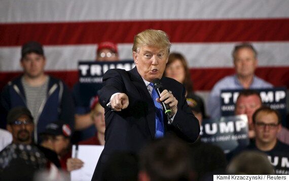 트럼프, 낙태 여성을 처벌해야 한다고 말한 뒤 말을 주워담다