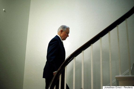 트럼프의 '킹메이커'는 극우 상원의원 제프 세션스다