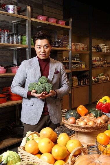 요리는 사람 그 자체... 아집 버려야 자신의 진짜 요리 찾는다 | 송훈 셰프 인터뷰