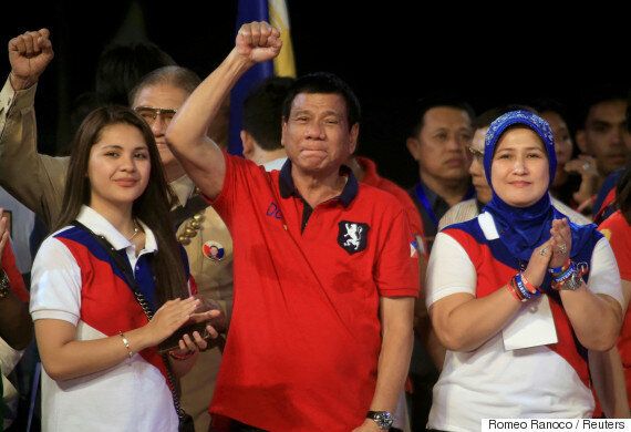 '필리핀의 도널드 트럼프'는 어떻게 대통령이 되었나?
