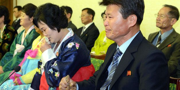 북한 조선중앙통신은 우리 정부가 북측 종업원들을 집단 유인, 납치했다고 주장하며 규탄 기자회견을 3일 인민문화궁전에서 열었다고 보도했다.