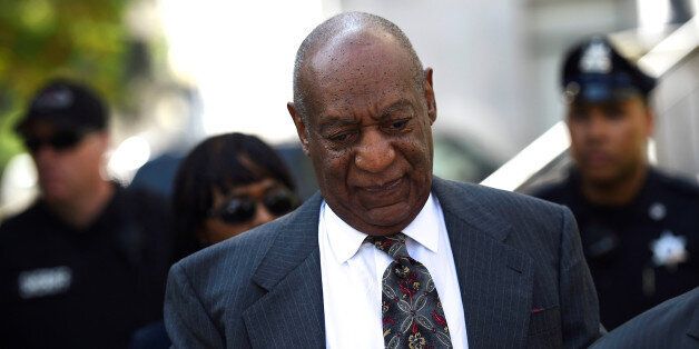 Actor and comedian Bill Cosby arrives at the Montgomery County Courthouse for a pre-trial hearing on sexual assault charges in Norristown, Pennsylvania May 24, 2016.  REUTERS/Mark Makela