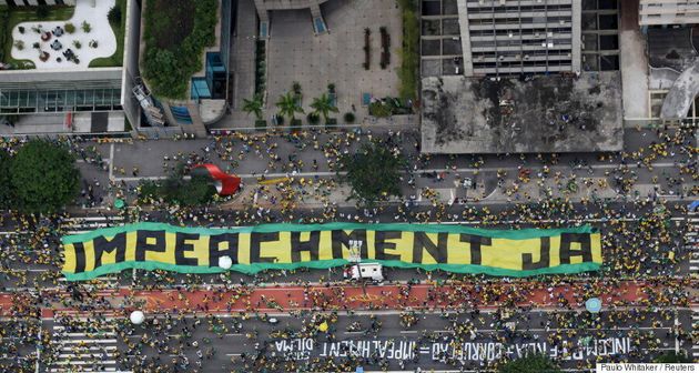 올림픽을 앞둔 브라질의 모든 것이 잘못되어 가고 있다