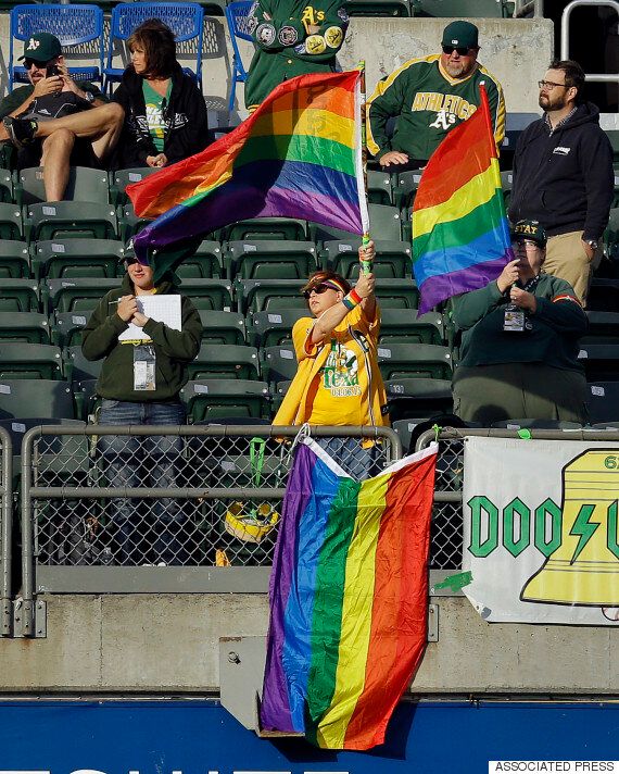 어느 메이저리그 야구팀이 올랜도 희생자들을 돕는 방법