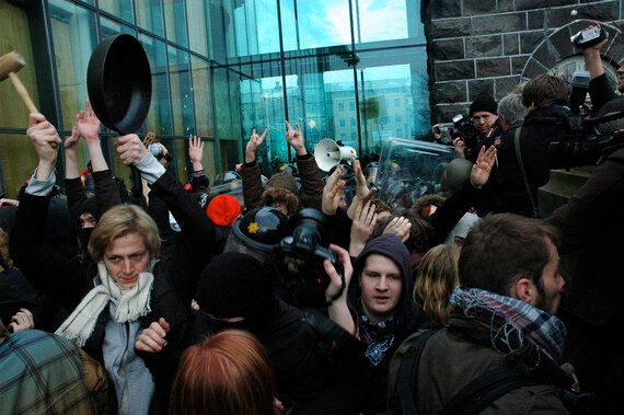 아이슬란드에 부는 '해적'의 바람 | 해적당 지지율 '1위'