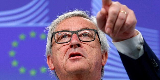 European Commission President Jean-Claude Juncker briefs the media after Britain voted to leave the bloc, in Brussels, Belgium, June 24, 2016.   REUTERS/Francois Lenoir