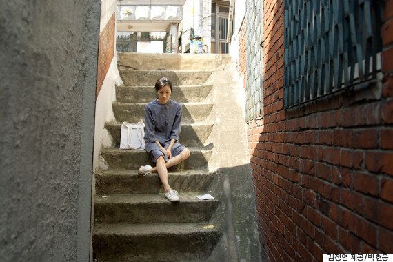 '혼자를 기르는 법'의 작가 김정연 인터뷰, '한국 20대 여성의 서사를 증명하고 싶었어요'