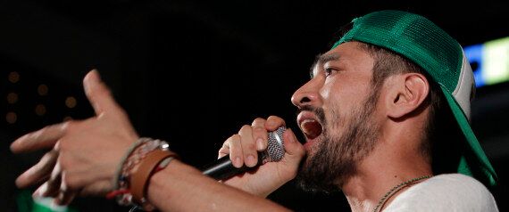 아베 총리의 아내가 미야케 요헤이를 응원하다