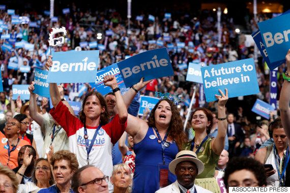 기승전결 : 버니 샌더스가 '클린턴 전당대회'에서 자신의 지지자들을 설득한 논리는 정말 완벽하다