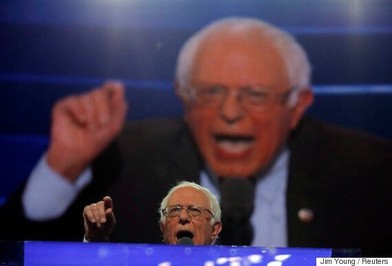 기승전결 : 버니 샌더스가 '클린턴 전당대회'에서 자신의 지지자들을 설득한 논리는 정말 완벽하다