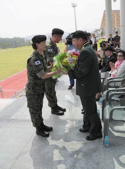 어느 '특별한 별' 이야기 | 전인범 중장 전역식