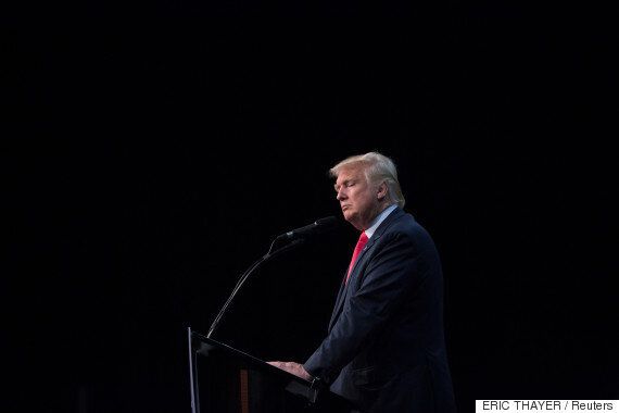 정직한 아브라함 링컨의 당이 이제 부정직한 도널드에게 발목 잡혔다