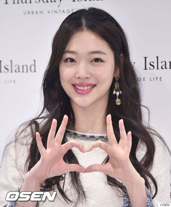 자연스럽기만 한 정가은의 '수유 셀카'를 '관종'이라고 비난하는 이들이 있다(사진)