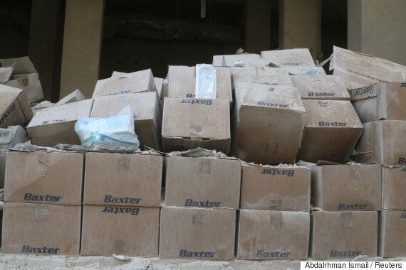 '죽음의 땅' 시리아 알레포에 목숨 걸고 들어가는 사람들이 있다(사진)