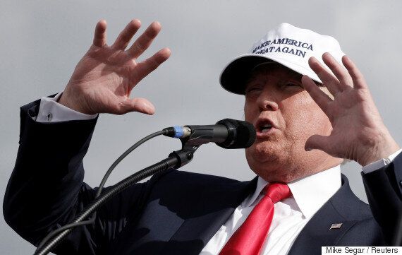 도널드 트럼프에게 성추행을 당했다는 여성 2명의 폭로가 또 나왔다