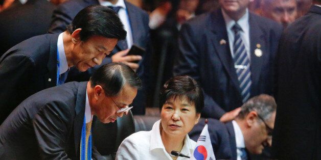 South Korea's President Park Geun-hye attends an EAS Meeting alongside the ASEAN Summits in Vientiane, Laos September 8, 2016. REUTERS/Jonathan Ernst