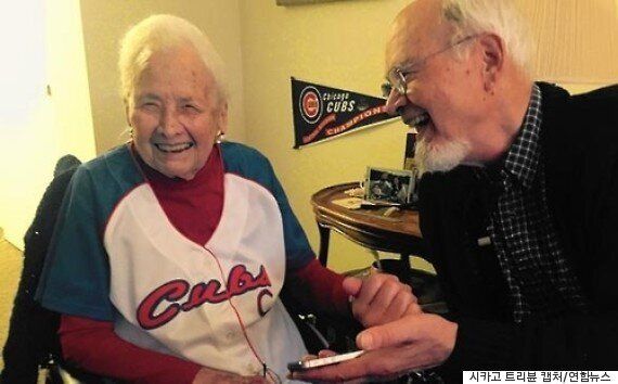 시카고 컵스의 108년 만의 우승을 기대하는 108세 할머니들이 있다