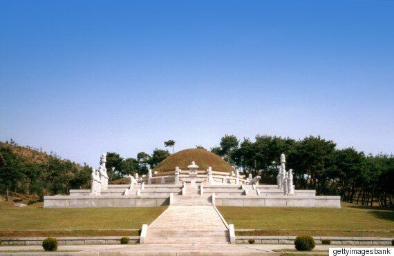 삼국사기와 삼국유사는 엄연히 다른 책이지만, 비슷할 때가 있다