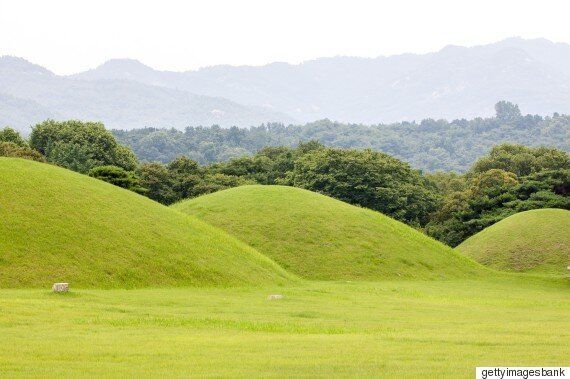 삼국사기와 삼국유사는 엄연히 다른 책이지만, 비슷할 때가 있다