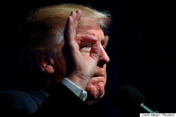 도널드 트럼프가 낙태에 반대하는 대법관을 지명하겠다고 말하다