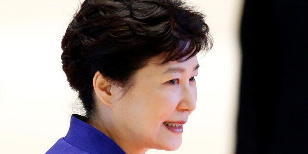 South Korea's President Park Geun-hye arrives at the ASEAN Summit in Vientiane, Laos September 7, 2016.  REUTERS/Soe Zeya Tun