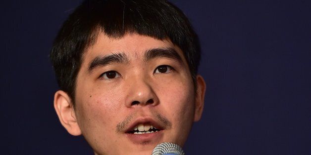 Lee Se-Dol, one of the greatest modern players of the ancient board game Go, speaks a post-match press conference after the fifth and final game of the Google DeepMind Challenge Match against Google-developed supercomputer AlphaGo at a hotel in Seoul on March 15, 2016.A Google-developed computer programme had the last word in its machine vs human challenge with South Korean Go grandmaster Lee Se-Dol, winning the final game for a sweeping 4-1 series victory. / AFP / JUNG Yeon-Je        (Photo cre