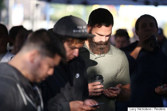 아이폰 출시 10년 : 아이폰은 이렇게 세상을 바꿨다